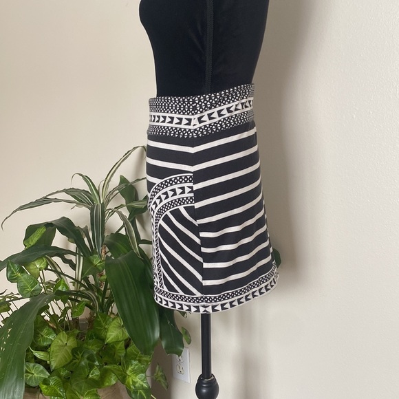 Silence + Noise Aztec Mini Skirt - Picture 3 of 8
